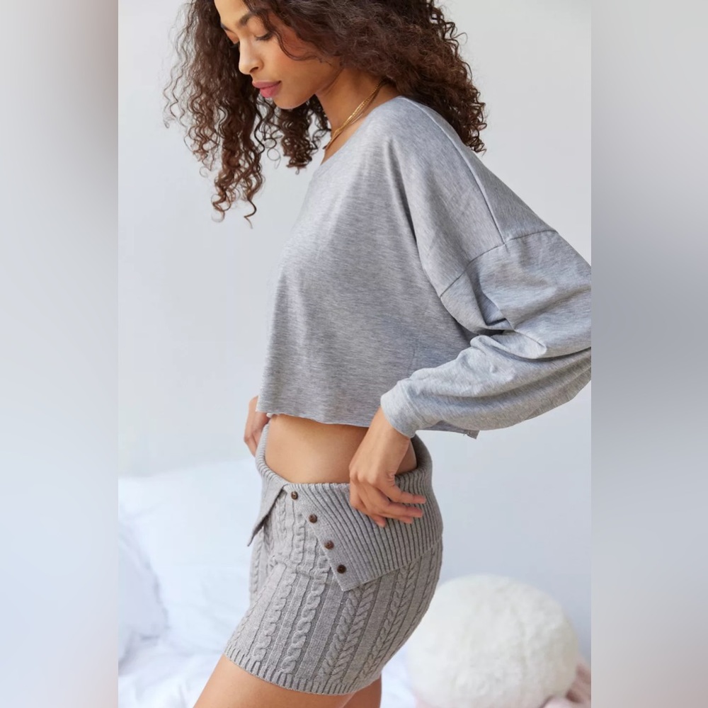 NWT Urban Outfitters | Out From Under | Addison Cozy Cropped Tee - Picture 3 of 4